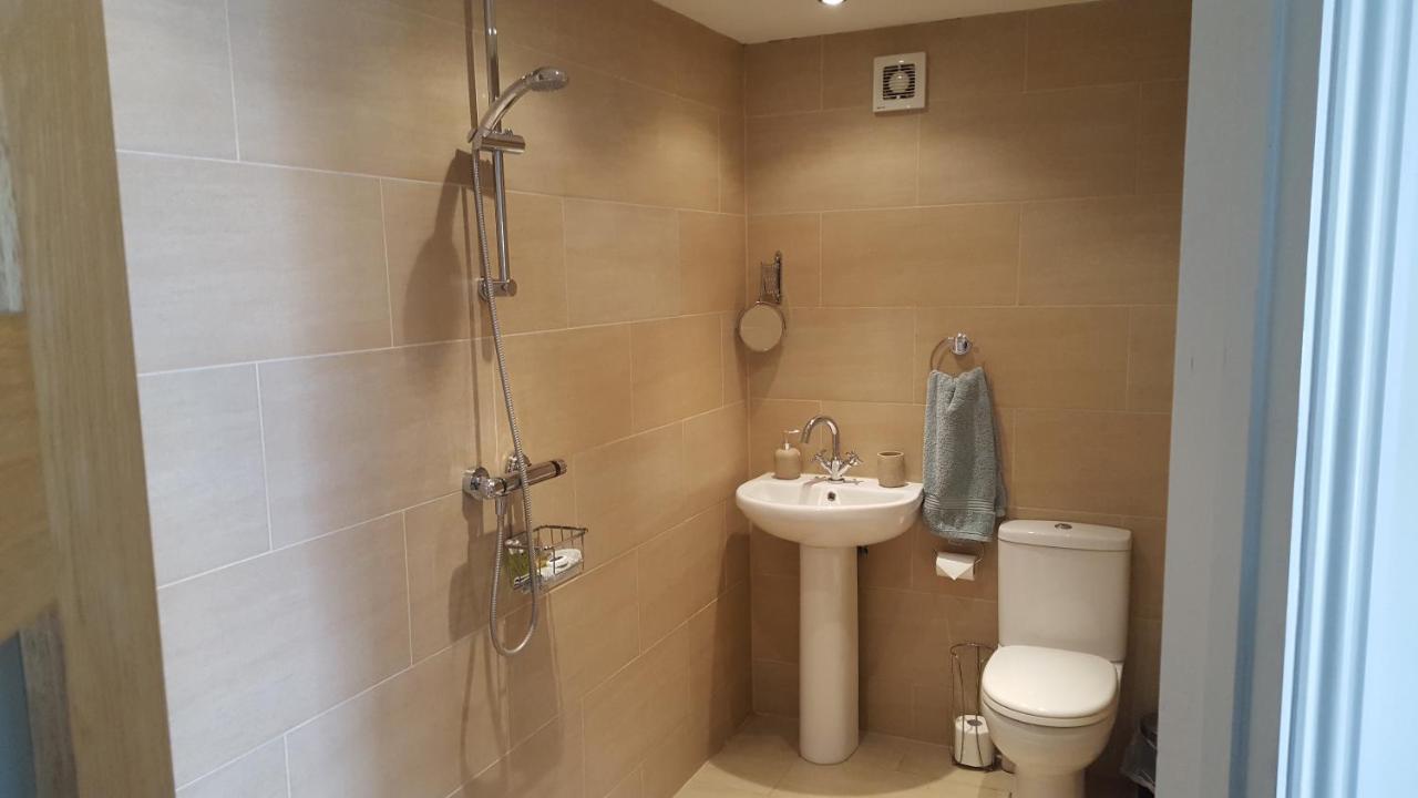 The Cartlodge B & B Колчестер Экстерьер фото